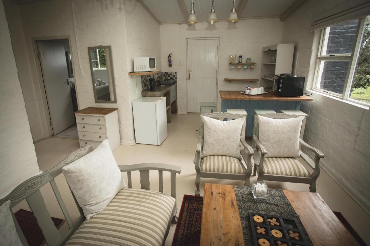 Beyond Urban Cottages Stormsrivier Exterior foto