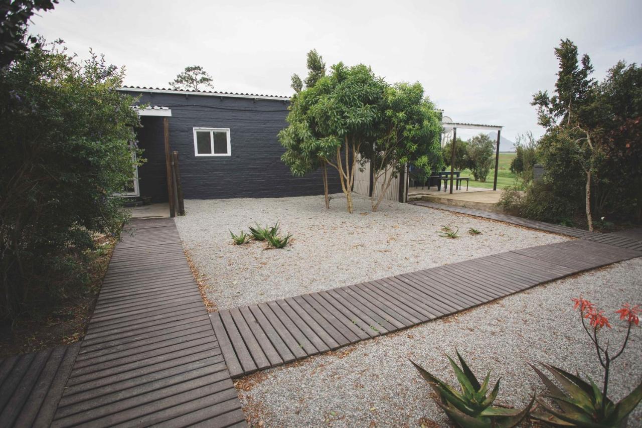 Beyond Urban Cottages Stormsrivier Exterior foto
